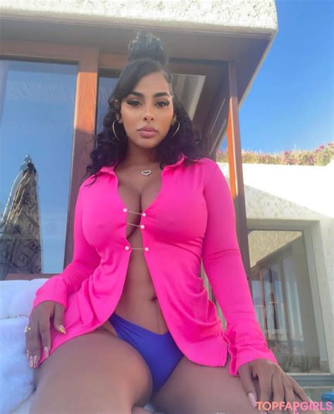 Ayisha Diaz Onlyfans Leaked - King Ice Apps