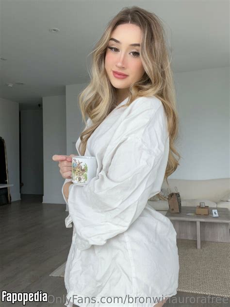 Bronwin Aurora Onlyfans Leak - King Ice Apps