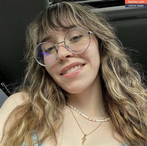 Catlyn Crespo Onlyfans Leak - King Ice Apps