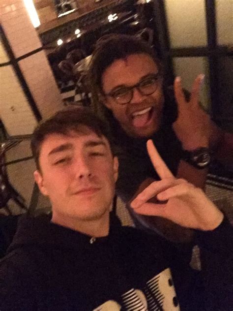 Chris Petrone Onlyfans Leak - King Ice Apps