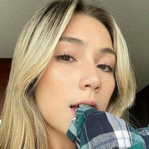 Cutemaggie Onlyfans Leaked - King Ice Apps