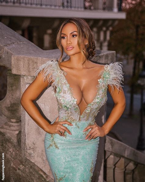 Daphne Joy Onlyfans Leak - King Ice Apps