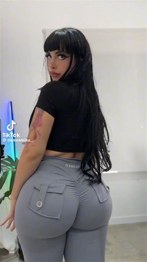 Demonmika Onlyfans Leaks - King Ice Apps