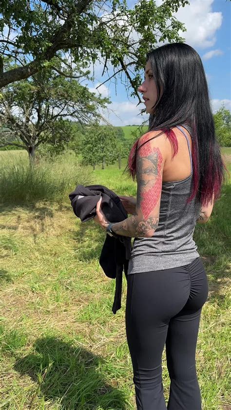 Elina_mj Onlyfans Leaked - King Ice Apps