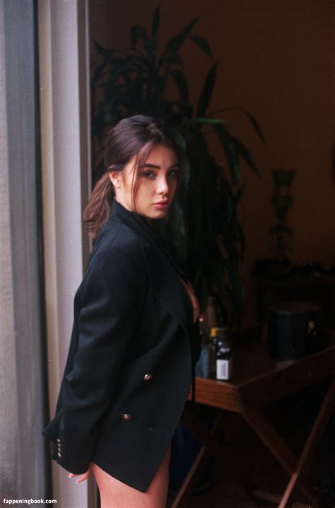 Ella Orten Onlyfans Leaked - King Ice Apps