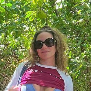 Ellaenchanted Onlyfans Leaked - King Ice Apps