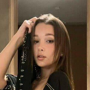 Ellie Leen Leaked Onlyfans - King Ice Apps