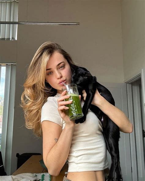 Elliejayne Onlyfans Leak - King Ice Apps