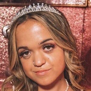 Emmalia.razis Onlyfans Leak - King Ice Apps