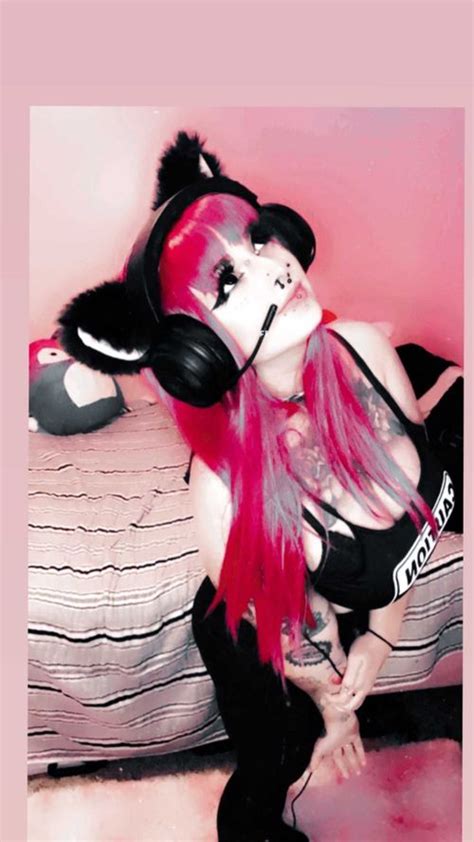 Emmamaybyte Onlyfans Leak - King Ice Apps