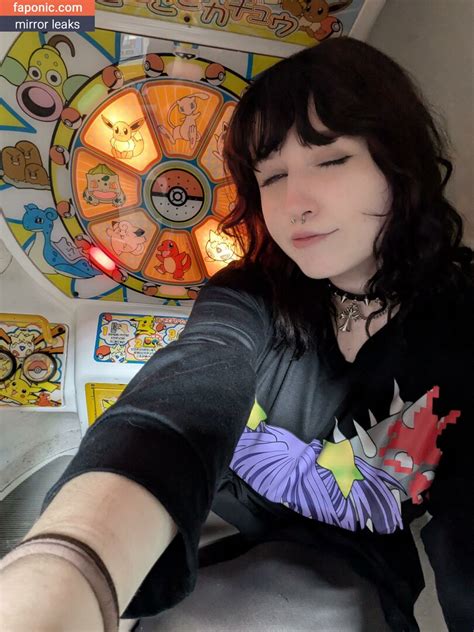 Greylittlerobin Onlyfans Leak - King Ice Apps