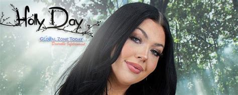 Holly Day Onlyfans Leak - King Ice Apps