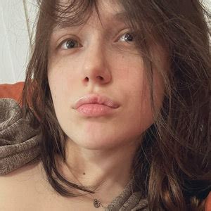 Kikisbraces Leaked Onlyfans - King Ice Apps