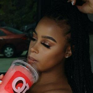 Kiyomileslie Onlyfans Leaks - King Ice Apps