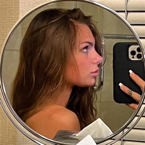 Lanaroosje Onlyfans Leaked - King Ice Apps