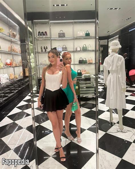 Liya Perez Onlyfans Leaks - King Ice Apps