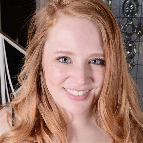 Lucy Foxx's 5 Sizzling Secrets Unveiled - King Ice Apps