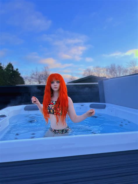 Lunadlight Onlyfans Leaks - King Ice Apps