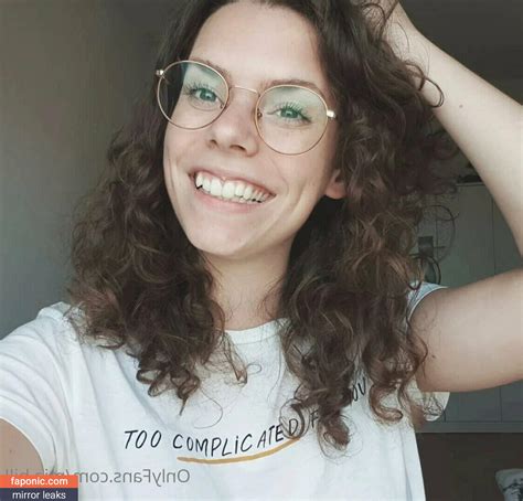 Mia.hill Onlyfans Leak - King Ice Apps