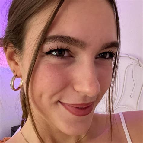 Mila Joline Onlyfans Leaked - King Ice Apps