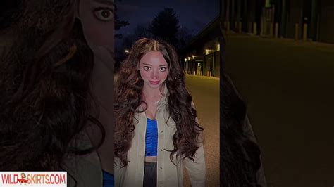 Mollymoonnn Onlyfans Leak - King Ice Apps