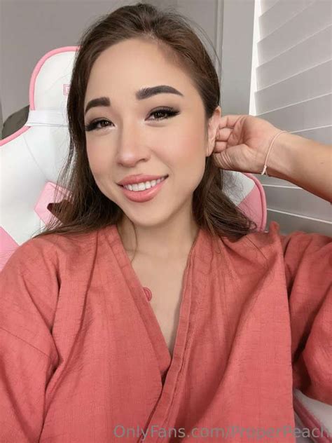 Properpeachlive Onlyfans Leak - King Ice Apps