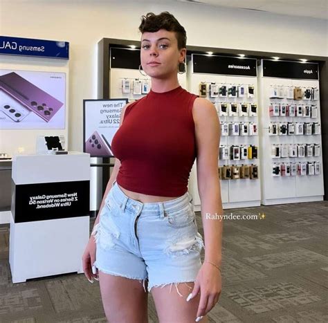 Rahyndee Leaked Onlyfans - King Ice Apps