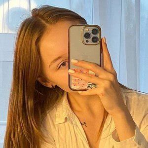 Ridiculouslybombb Onlyfans Leaks - King Ice Apps