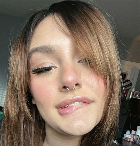 Arlene Lee Onlyfans Leak - King Ice Apps