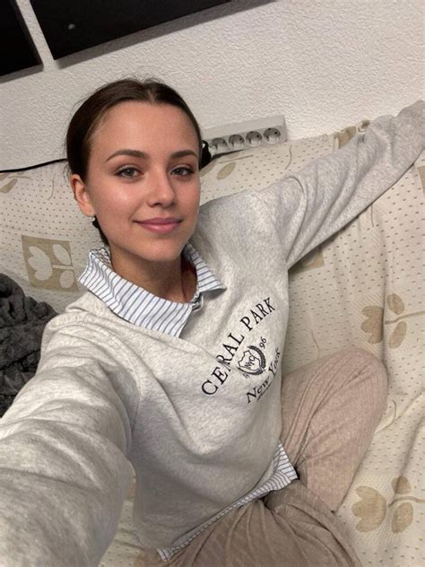 Sophia Kate Onlyfans - King Ice Apps