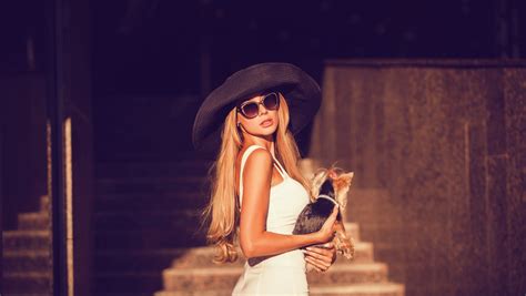 Vicky Stark Onlyfans Leaked - King Ice Apps