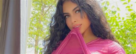 Xochavella Onlyfans Leaks - King Ice Apps