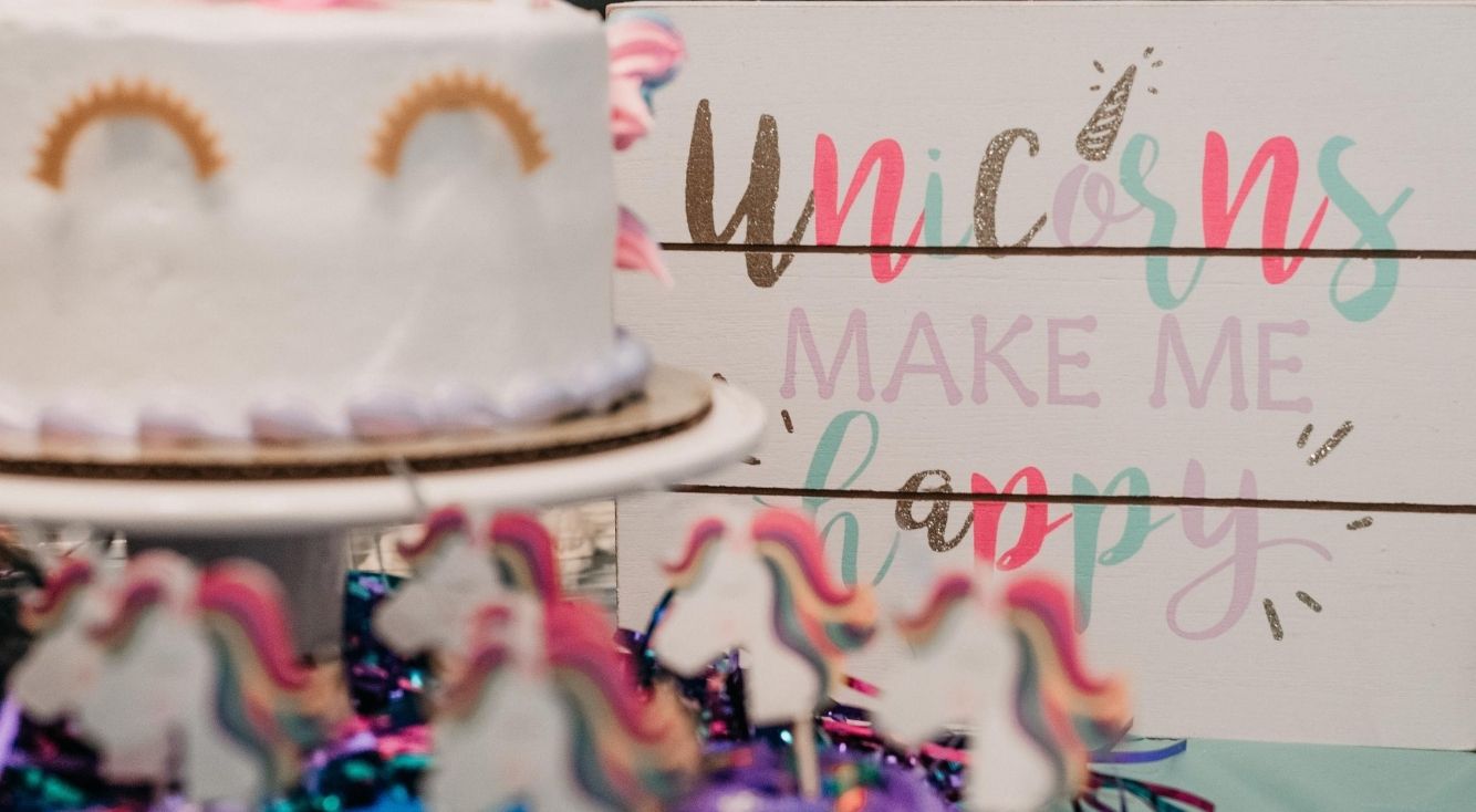 飛び出す！大人の誕生日＆お祝い事 | Line無料スタンプ・隠しスタンプ・人気スタンプ クチコミサイト｜スタンプバンク Line】誕生日をお祝い！無料カスタムスタンプを使ってみよう！ | Apptopi