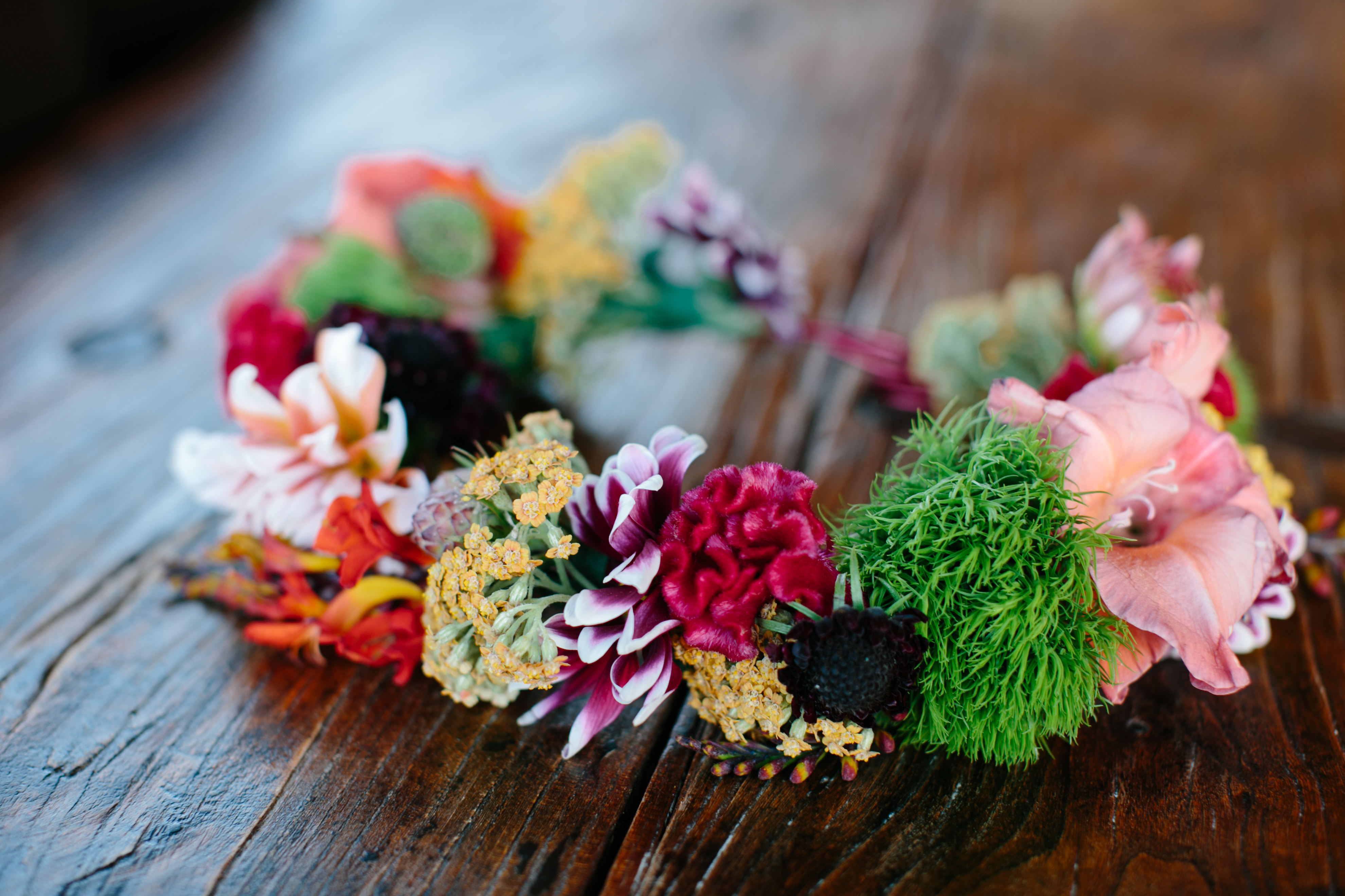 You'll Love This Easy And Stylish DIY Flower Crown Tutorial