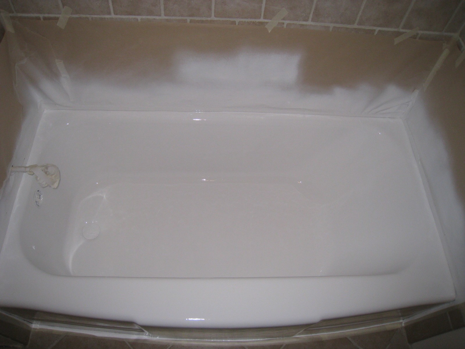 Gallery Bathtub Refinishing Chicago, IL & Tile Reglazing Chicago, IL