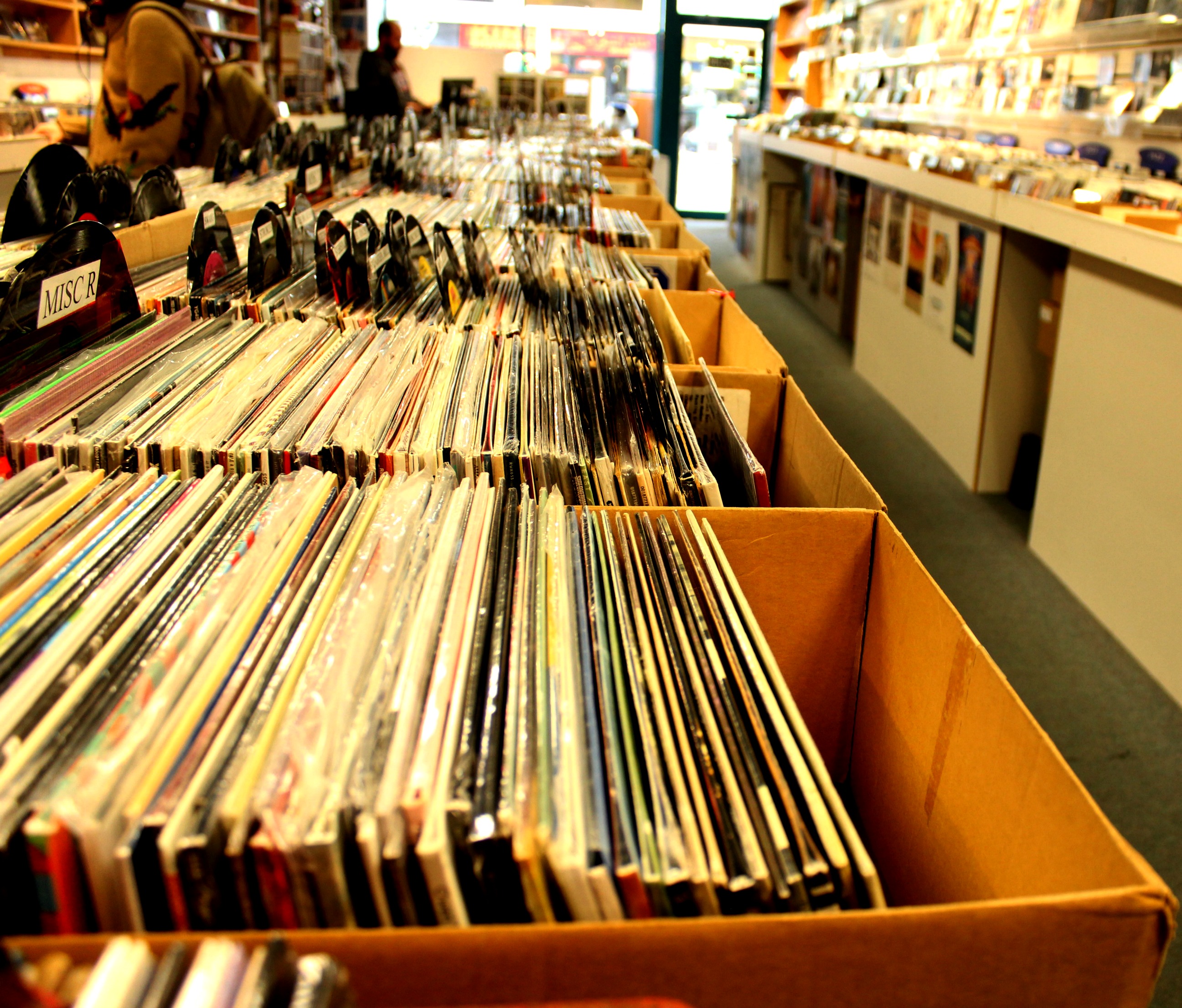 Vinyl’s not dead! Six great Ottawa record stores Apartment613