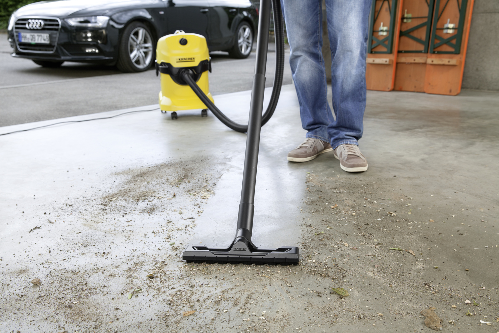 WD4 Wet and Dry Vacuum Cleaner Aberdeen Pressure Washer Centre