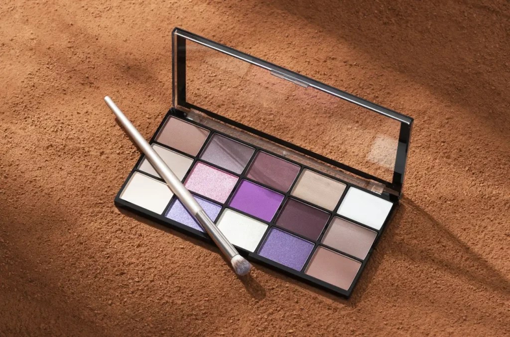 custom eyeshadow palette with pictures and names