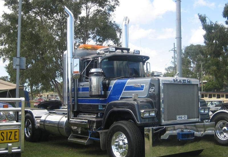 Buy Used Trucks And Cars in Knoxville Aqua Motor Car