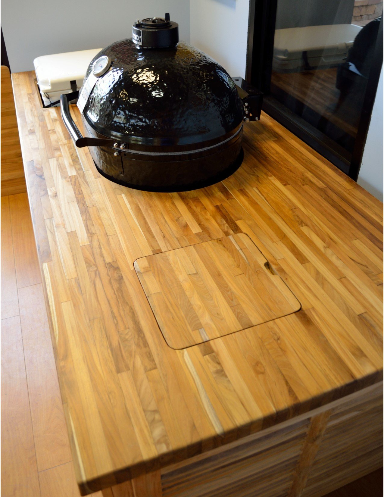 Primo Custom Teak Outdoor Kitchen Primo Grills & Smokers Aqua BBQ