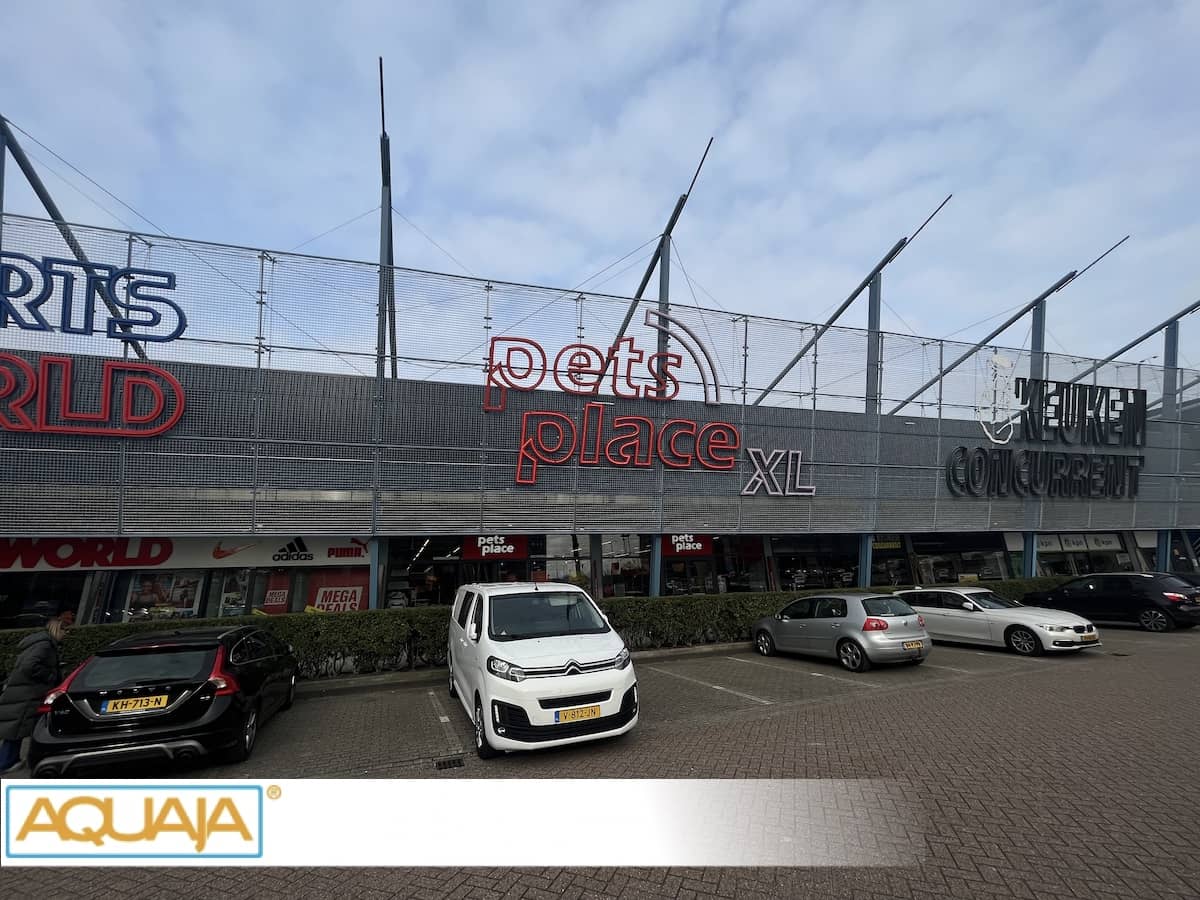 Pets Place Rotterdam Alexandrium Aquaja Pet & Aquatic Shopfitting