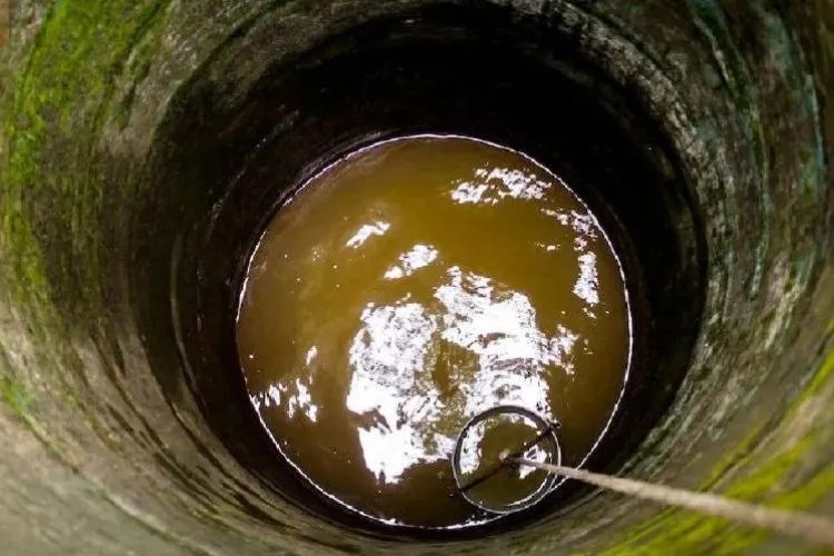 Why Is My Well Water Brown? 6 Major Reasons With Easy Fixes