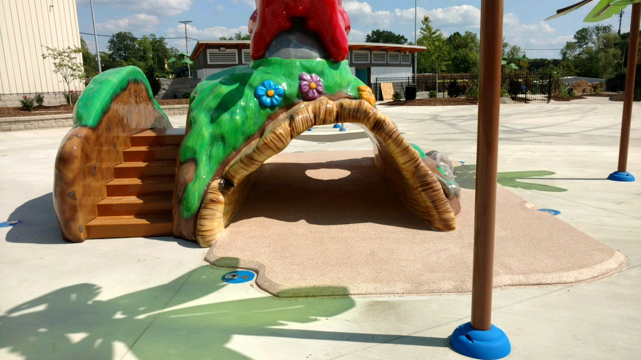 AquaticPads Safer, Softer Landings for your Water Park