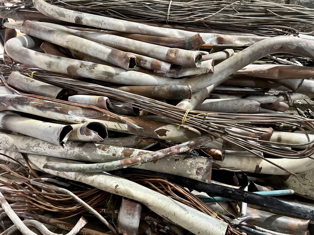 Copper scrap CandyBerryBurnt AR Corporation