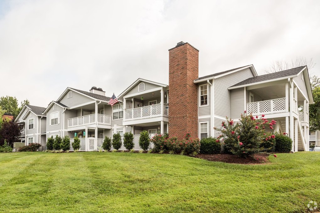 7439 Highway 70 S, Nashville, TN 37221
