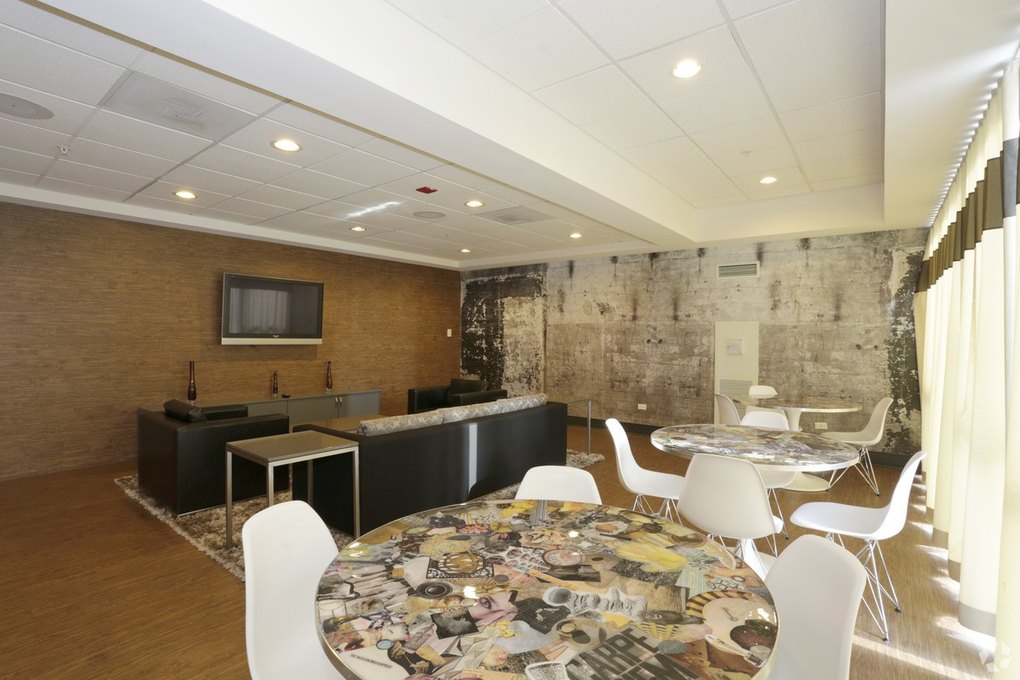 400 E South Water St, Chicago, IL 60601