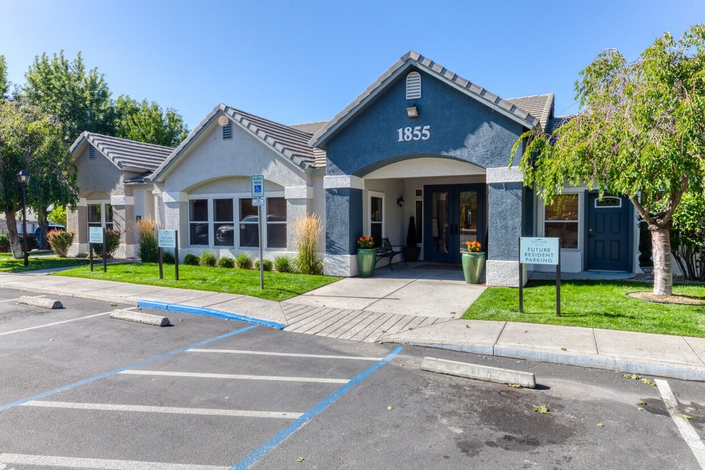 1855 Baring Blvd, Sparks, NV 89434 1855 Baring Blvd, Sparks, NV 89434