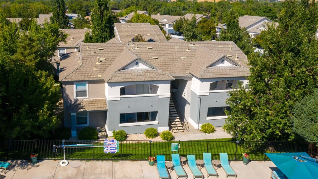 1855 Baring Blvd, Sparks, NV 89434 1855 Baring Blvd, Sparks, NV 89434
