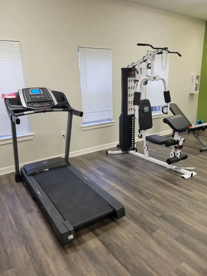 Legacy Pointe Apartments 6838 Cantrell Rd, Little Rock, AR 72207