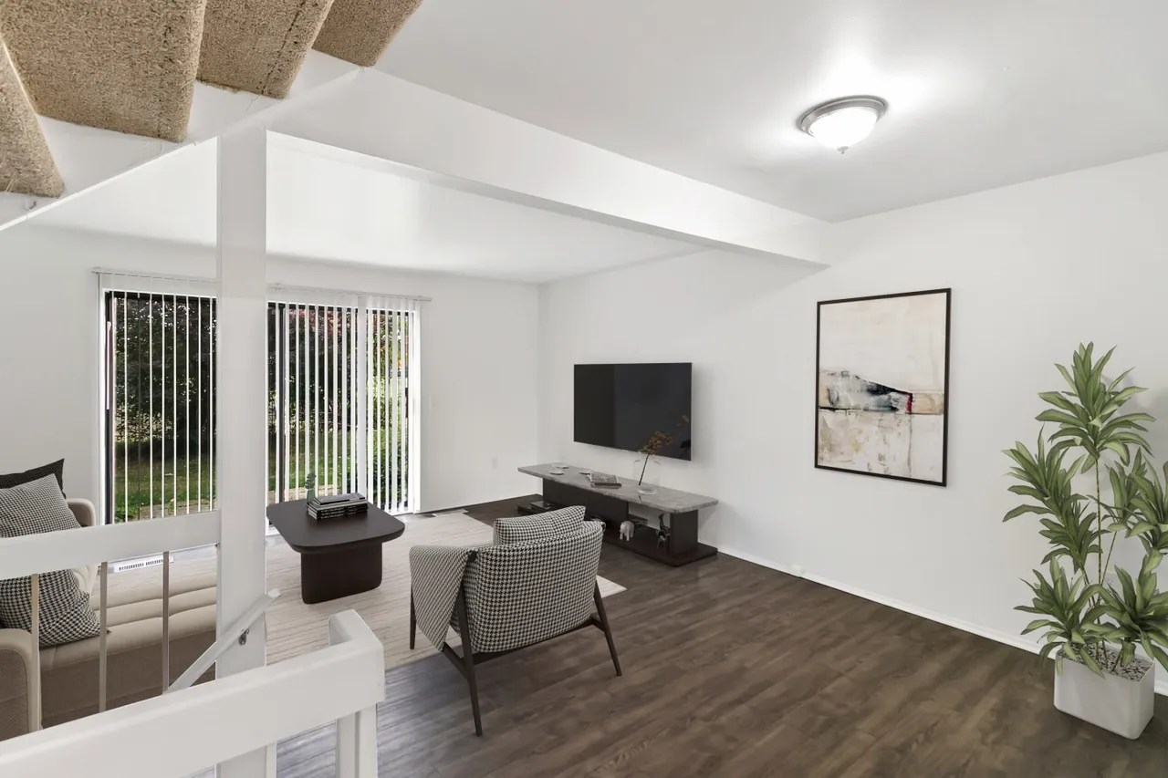 Village of Hyde Park Apartments 2 Lafayette Plaisance St, Detroit, MI